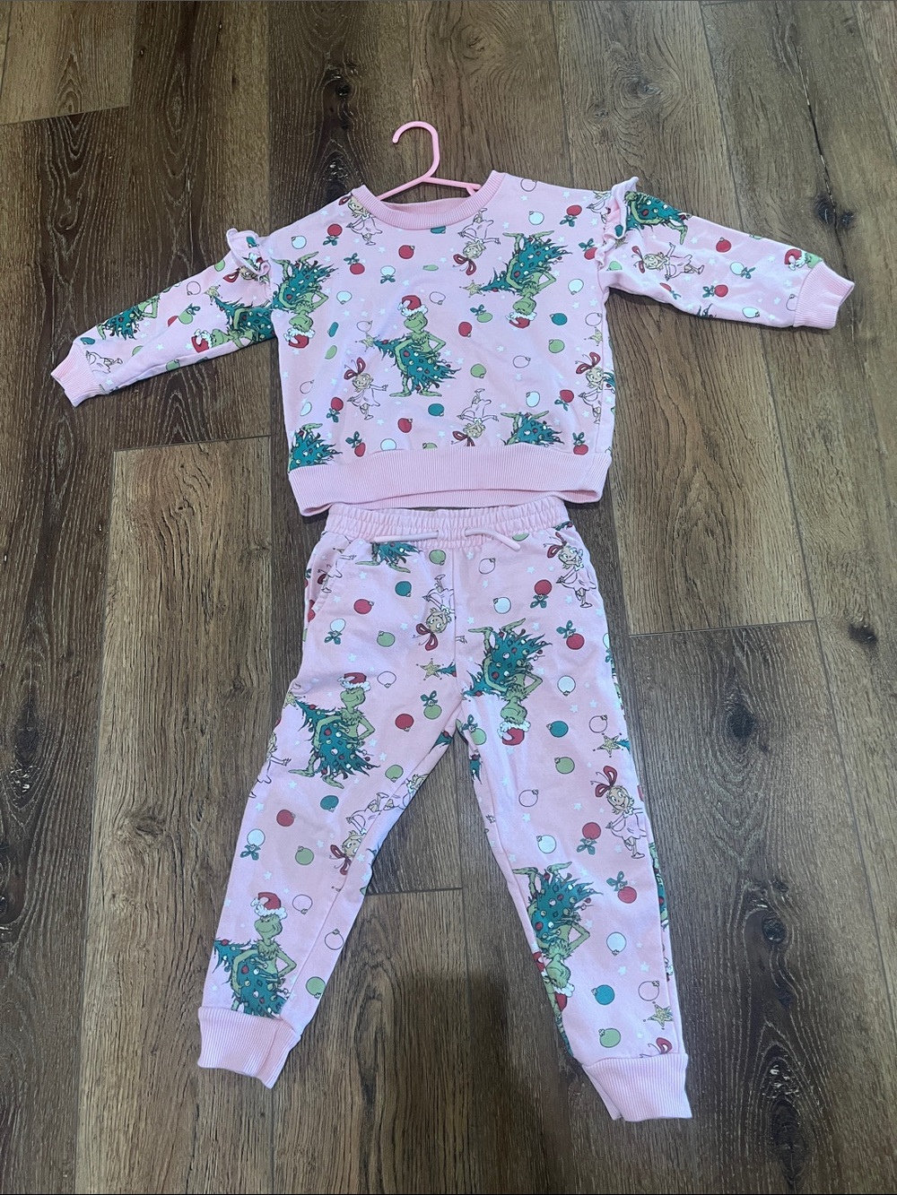 Pink Grinch Sweats 4T